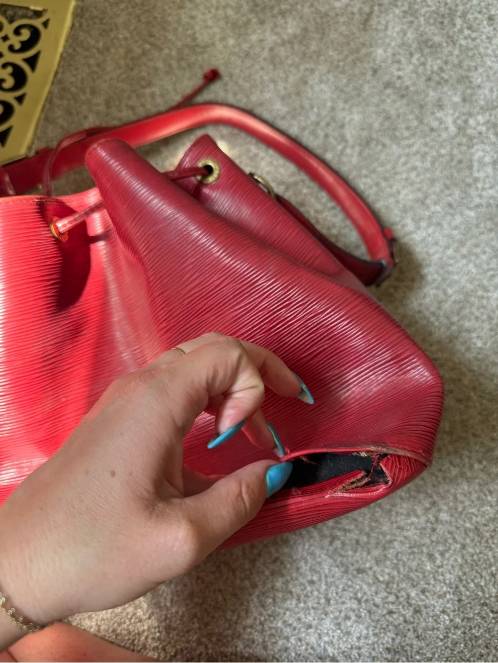 Louis Vuitton Epi Leather Petit Bucket Bag in Red